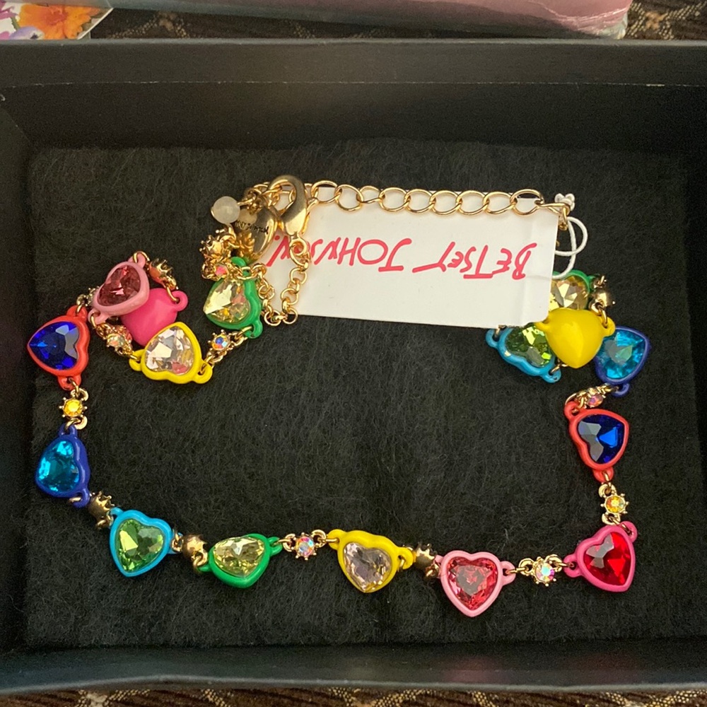 New with tags Betsy johnson rainbow heart necklace
